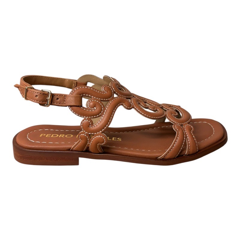 PEDRO MIRALLES 18032 camel